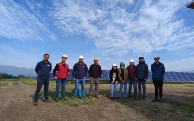 Alumnos de Proyecto Explora Valparaíso visitan Parque Fotovoltaico Ovejería